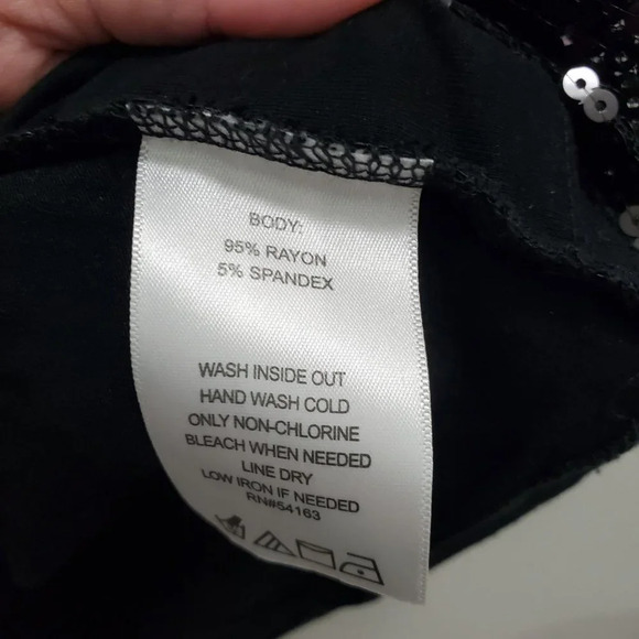 Calvin Klein Women's Black Quick Dry Full Sequin‎ Front Sleeveless Tank Top Sz S - Picture 4 of 5